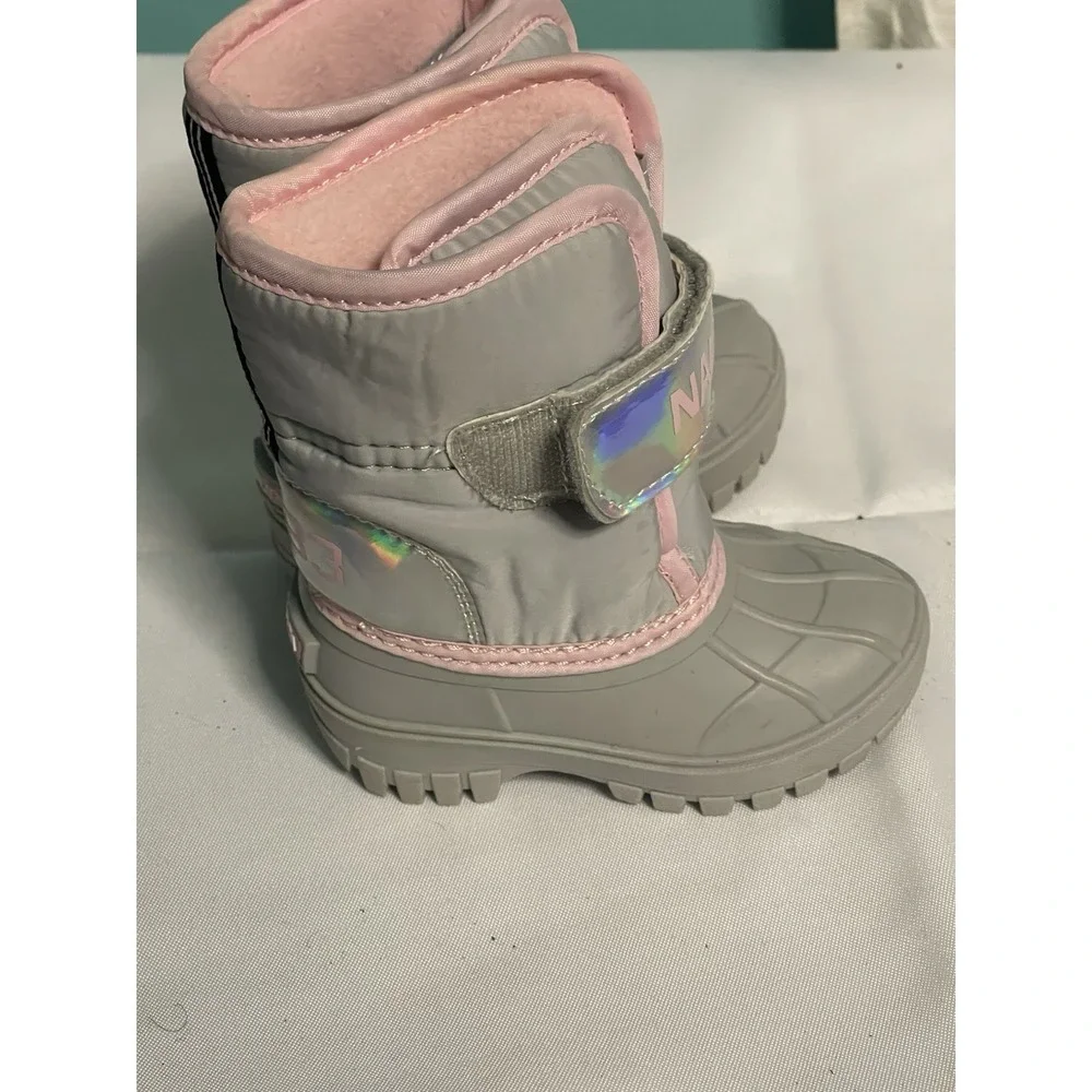 Nautica Pink Gray‎ Snow Boots Toddler 5 Bin4